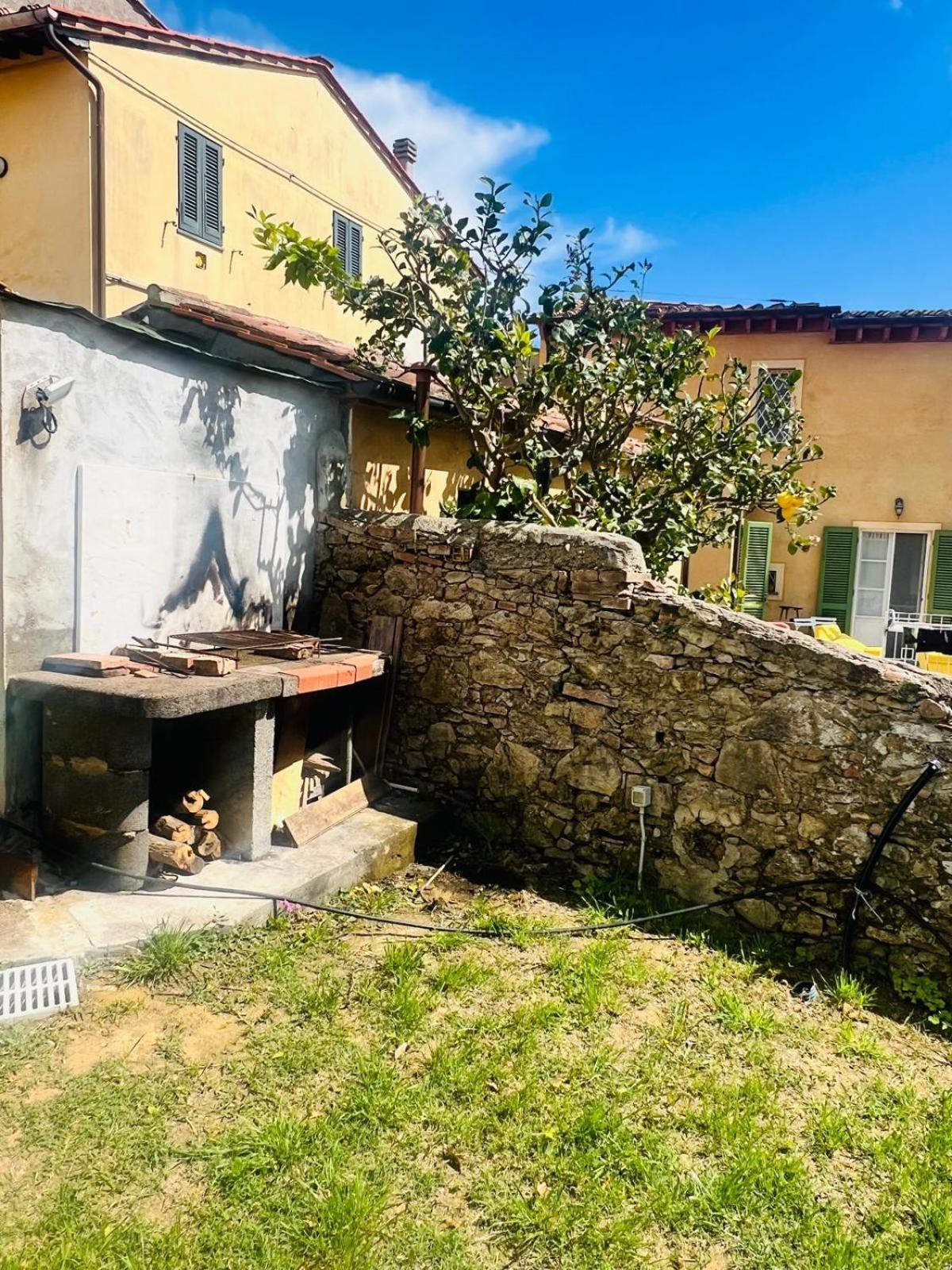 Ciliegia Di Lari - Attico Villa Екстериор снимка