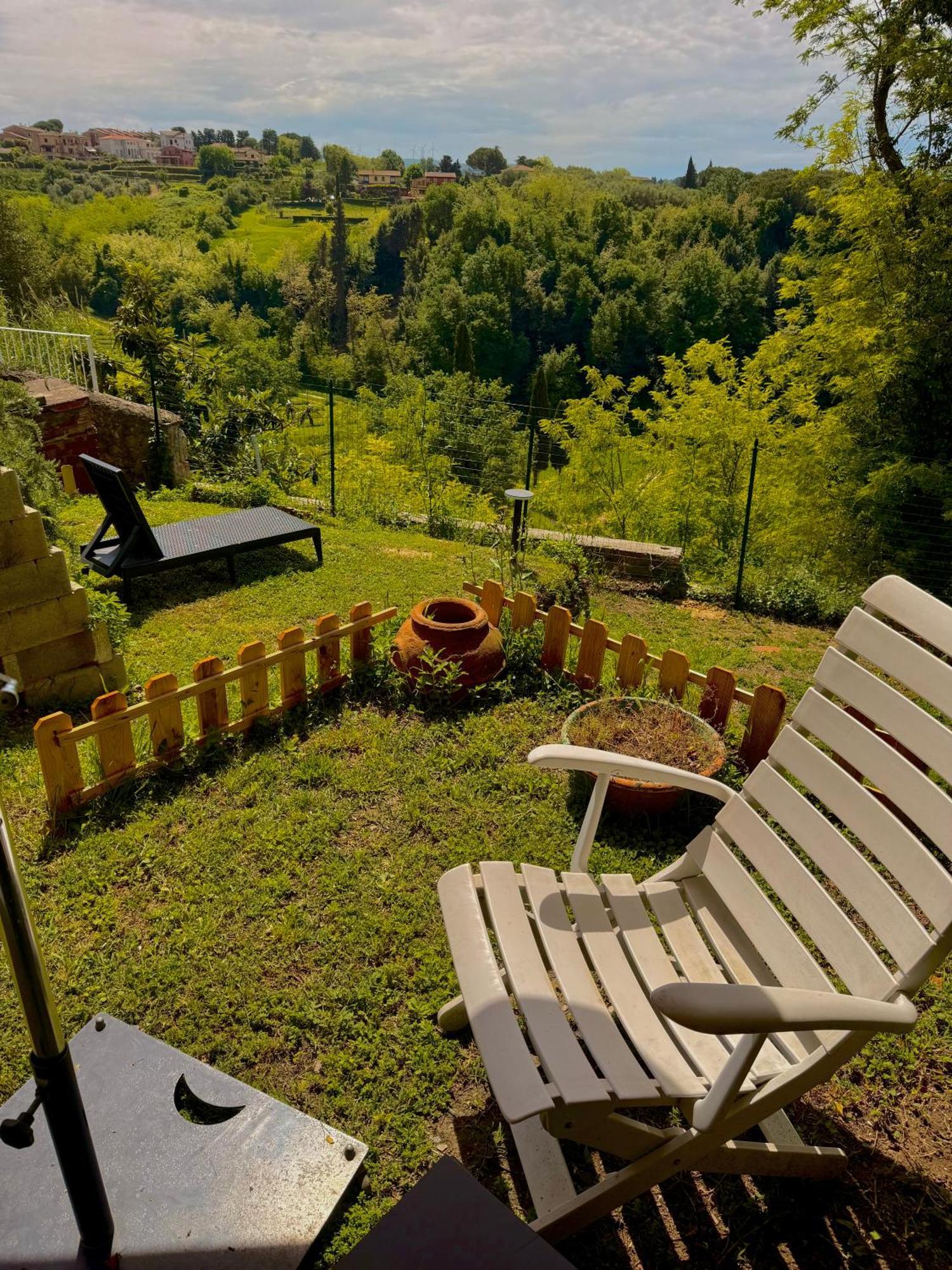 Ciliegia Di Lari - Attico Villa Екстериор снимка